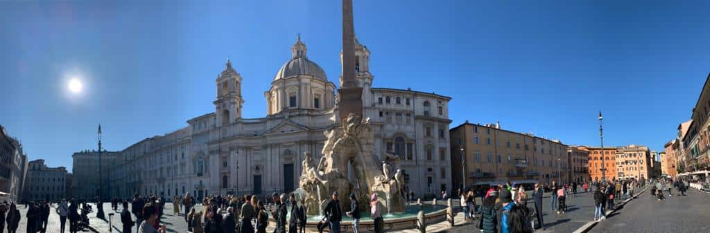 plaza navona palacio pamphilj