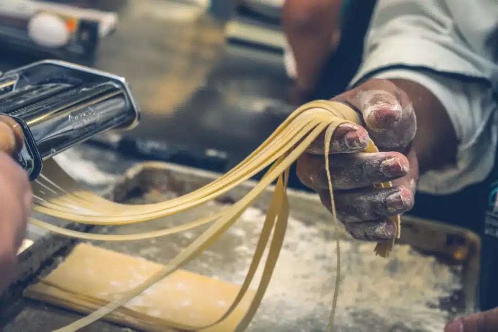 cocinar pasta en roma